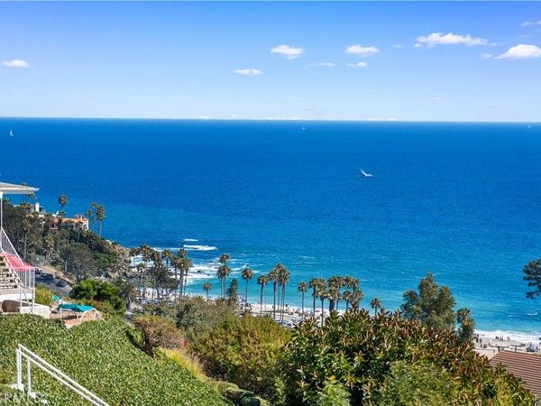 21662 Ocean Vista Drive, Unit D, Laguna Beach, CA 92651