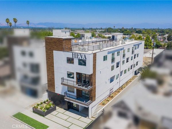 7018 Alabama, Unit 203, Canoga Park, CA 91303