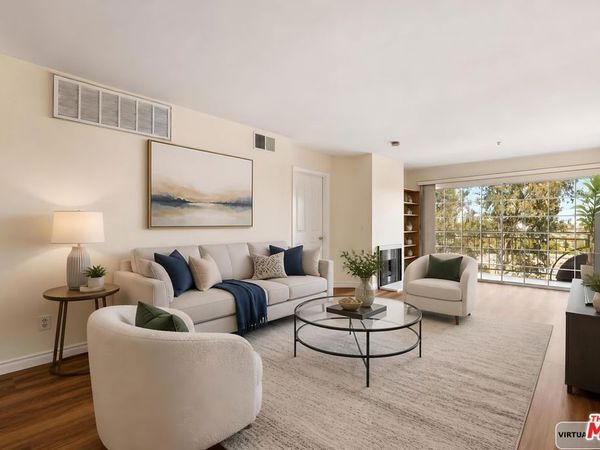 4755 Templeton Street, Unit 2115, Los Angeles, CA 90032