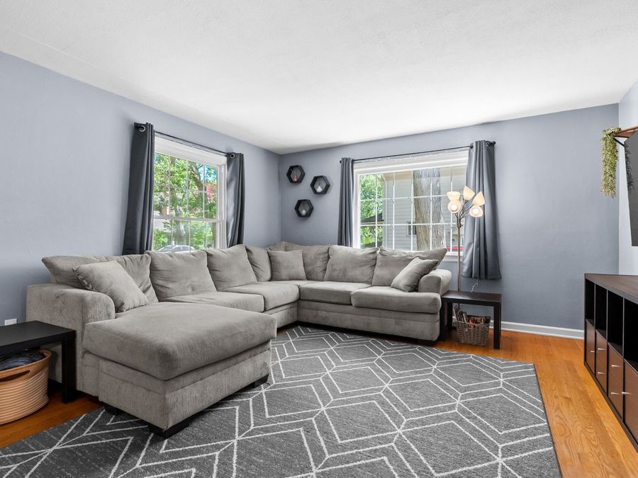 Property Image 8