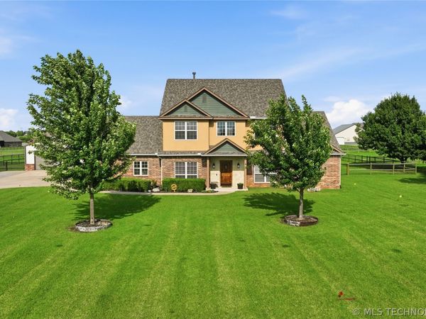 16783 S 11th West Avenue, Glenpool, OK 74033