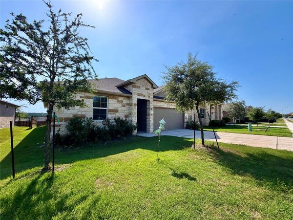 10608 Defender TRL, Austin, TX 78754