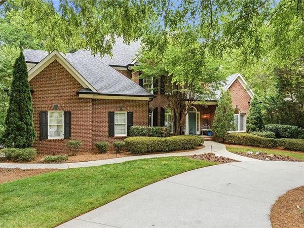 131 Wing Haven Circle , Winston-Salem, NC 27106
