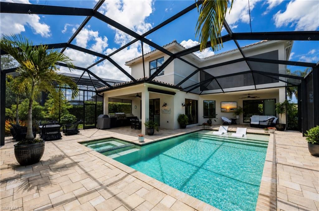 3335 Pacific Dr, Naples, FL 34119 Photo