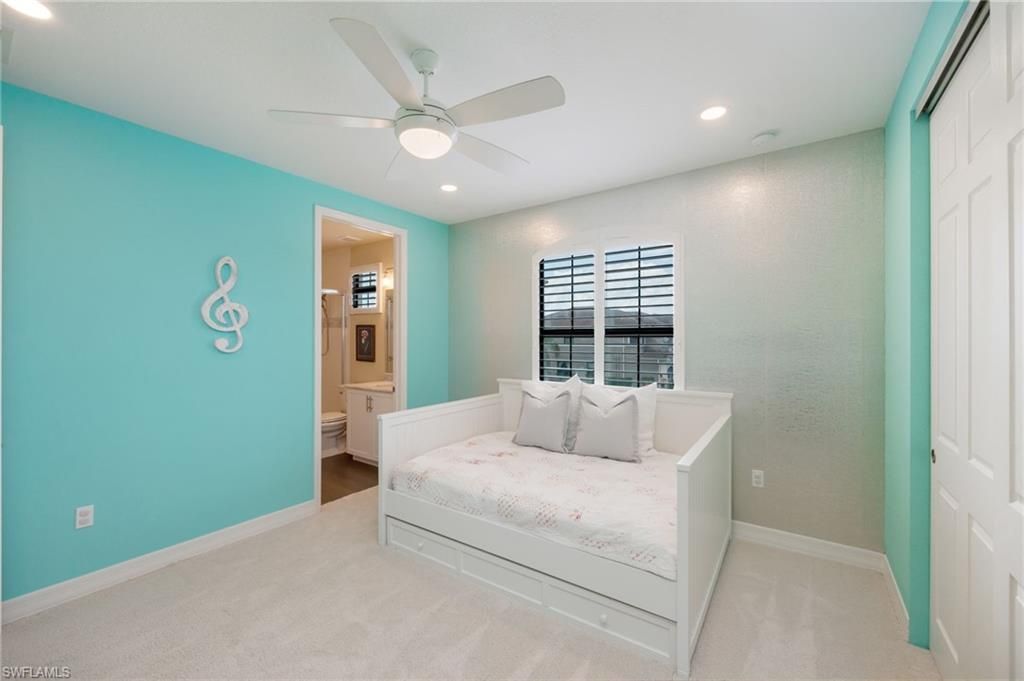 3335 Pacific Dr, Naples, FL 34119 Photo