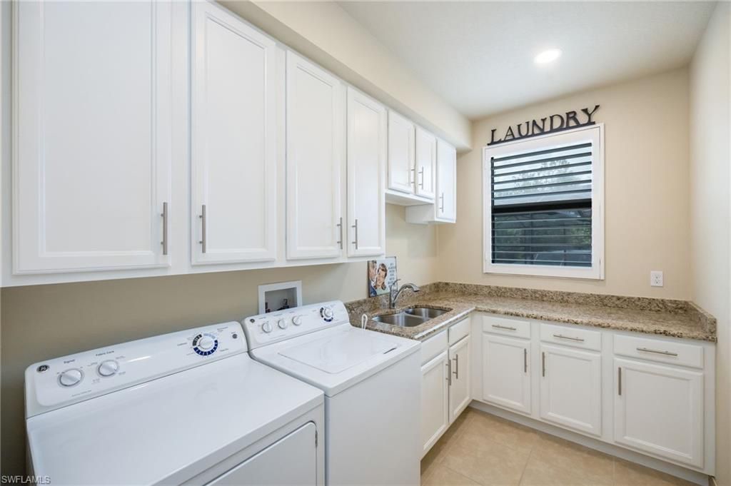 3335 Pacific Dr, Naples, FL 34119 Photo
