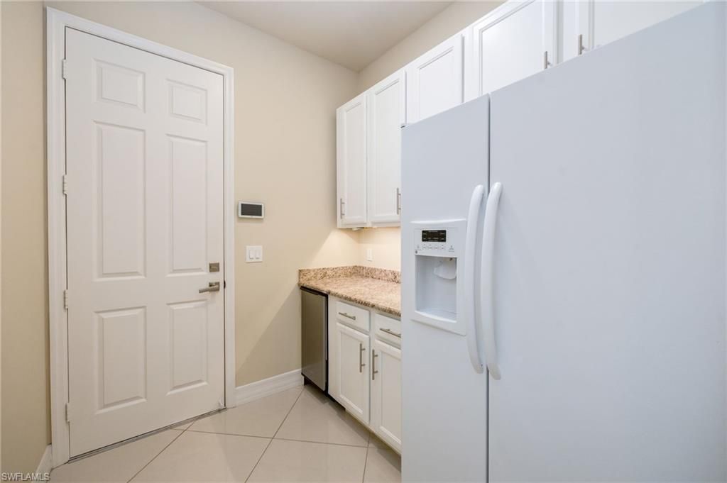 3335 Pacific Dr, Naples, FL 34119 Photo