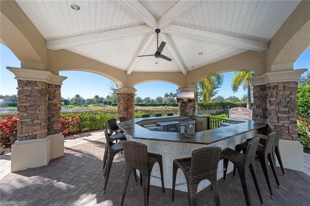 3335 Pacific Dr, Naples, FL 34119 Photo