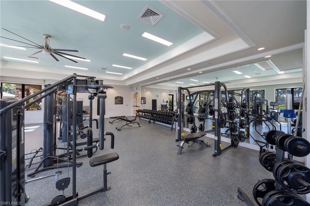 3335 Pacific Dr, Naples, FL 34119 Photo