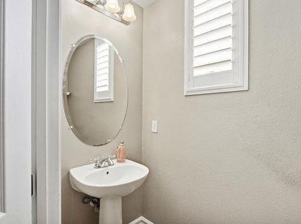 1792 San Esteban Cir, Roseville, CA 95747 Photo