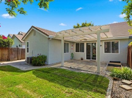 7957 Alpine View Dr, Roseville, CA 95757 Photo