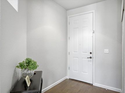 7957 Alpine View Dr, Roseville, CA 95757 Photo