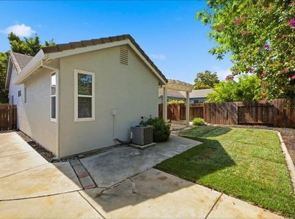 7957 Alpine View Dr, Roseville, CA 95757 Photo