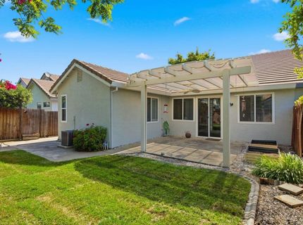 7957 Alpine View Dr, Roseville, CA 95757 Photo