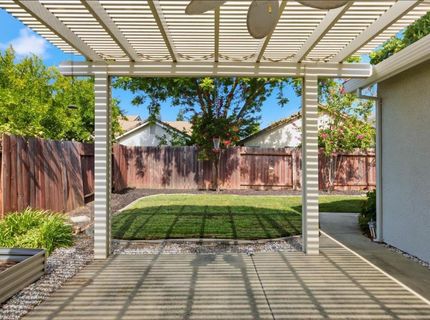 7957 Alpine View Dr, Roseville, CA 95757 Photo