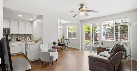 7957 Alpine View Dr, Roseville, CA 95757 Photo