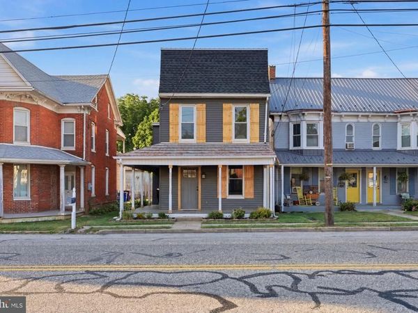 5247 LINCOLN HIGHWAY W, THOMASVILLE, PA 17364