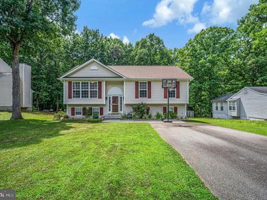 195 LAND OR DRIVE, RUTHER GLEN, VA 22546