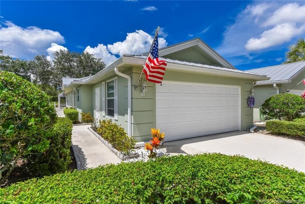 1711 SW Waterfall Boulevard Sw, Palm City, FL 34990 Photo