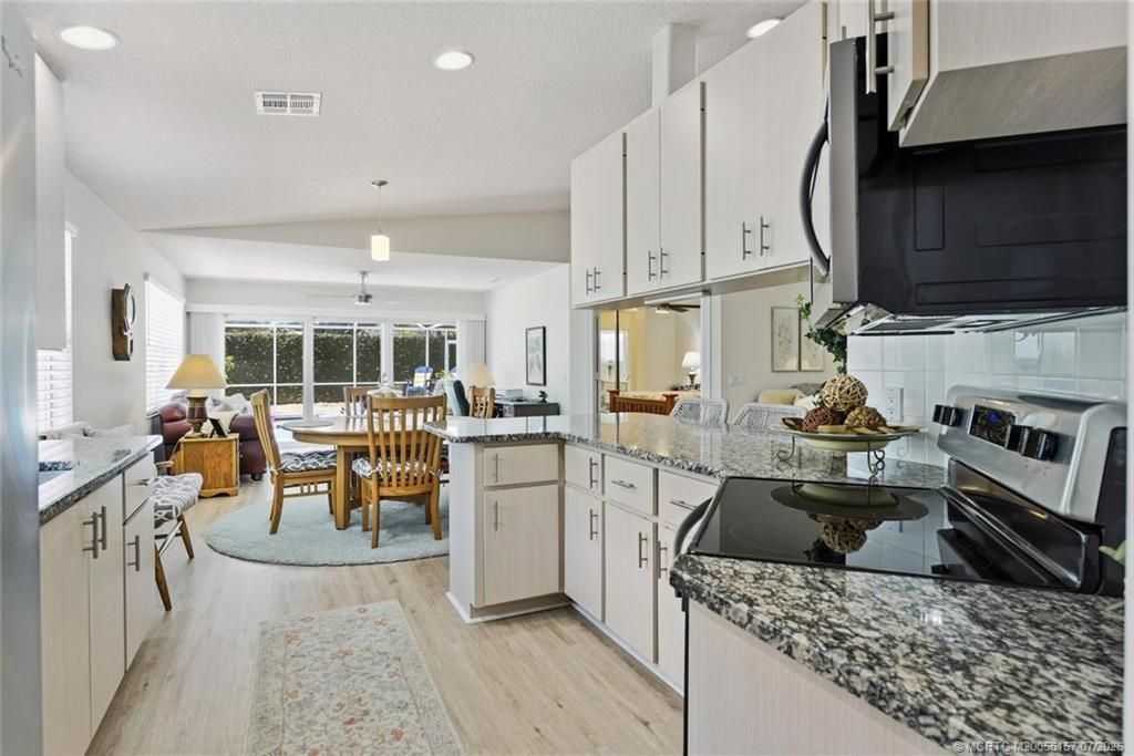 1711 SW Waterfall Boulevard Sw, Palm City, FL 34990 Photo