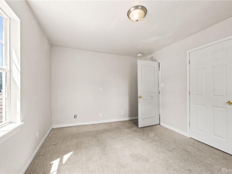 4020 Old Riverside Drive, Dayton, OH 45405 Photo 20