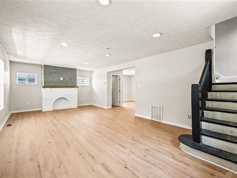 4020 Old Riverside Drive, Dayton, OH 45405 Photo 3