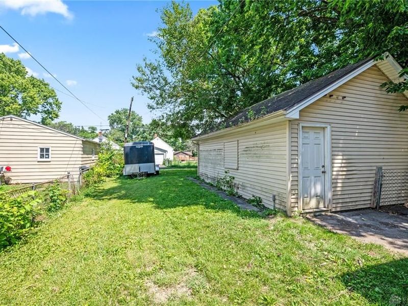 4020 Old Riverside Drive, Dayton, OH 45405 Photo 32