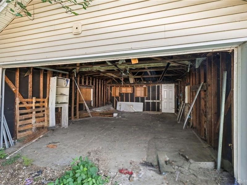 4020 Old Riverside Drive, Dayton, OH 45405 Photo 33