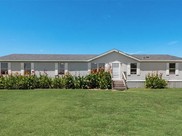 2605 Gills Crossing Court, Alvarado, TX 76009