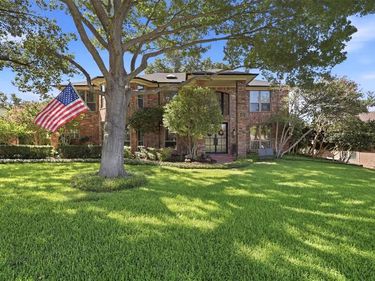 7621 Woodside Hill, Fort Worth, TX 76179