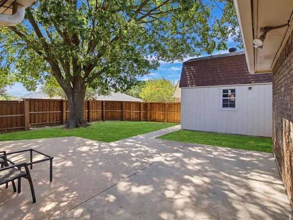 2701 Beau Drive, Mesquite, TX 75181