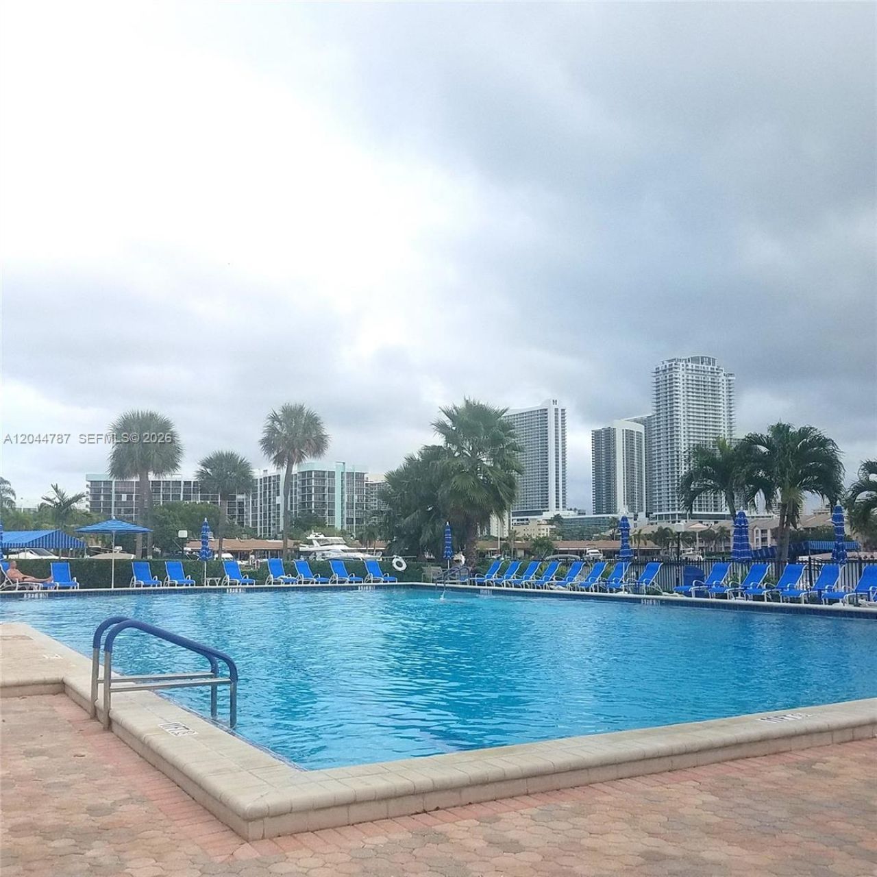 600 Three Islands Blvd, Unit 1218, Hallandale Beach, FL 33009 Photo