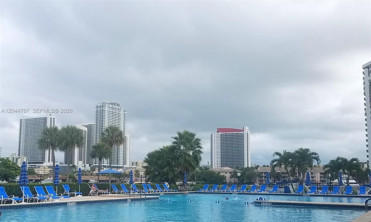 600 Three Islands Blvd, Unit 1218, Hallandale Beach, FL 33009 Photo