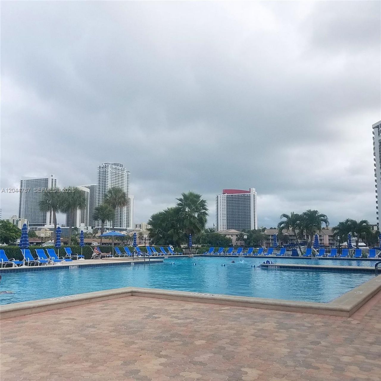 600 Three Islands Blvd, Unit 1218, Hallandale Beach, FL 33009 Photo