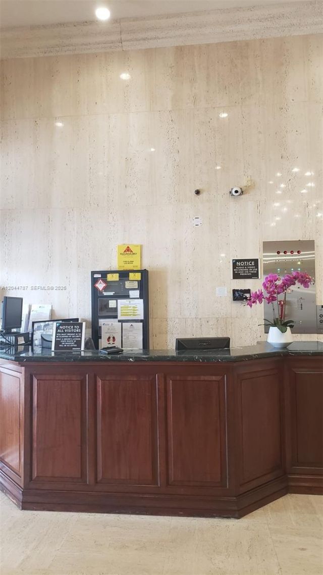 600 Three Islands Blvd, Unit 1218, Hallandale Beach, FL 33009 Photo