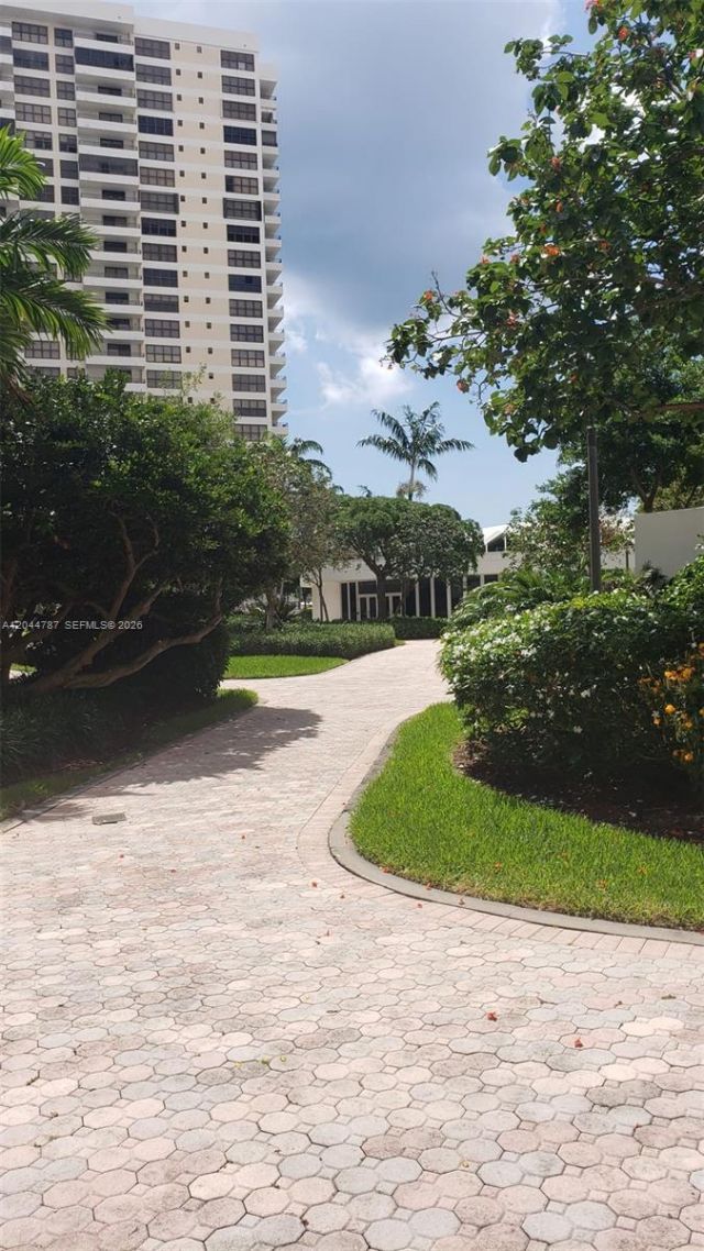 600 Three Islands Blvd, Unit 1218, Hallandale Beach, FL 33009 Photo
