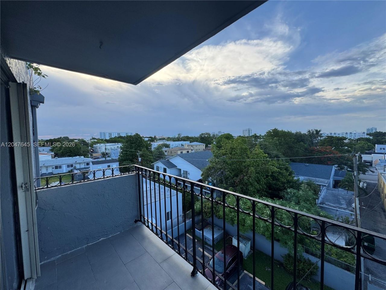 1933 SW 7th St , Unit 504, Miami, FL 33135 Photo