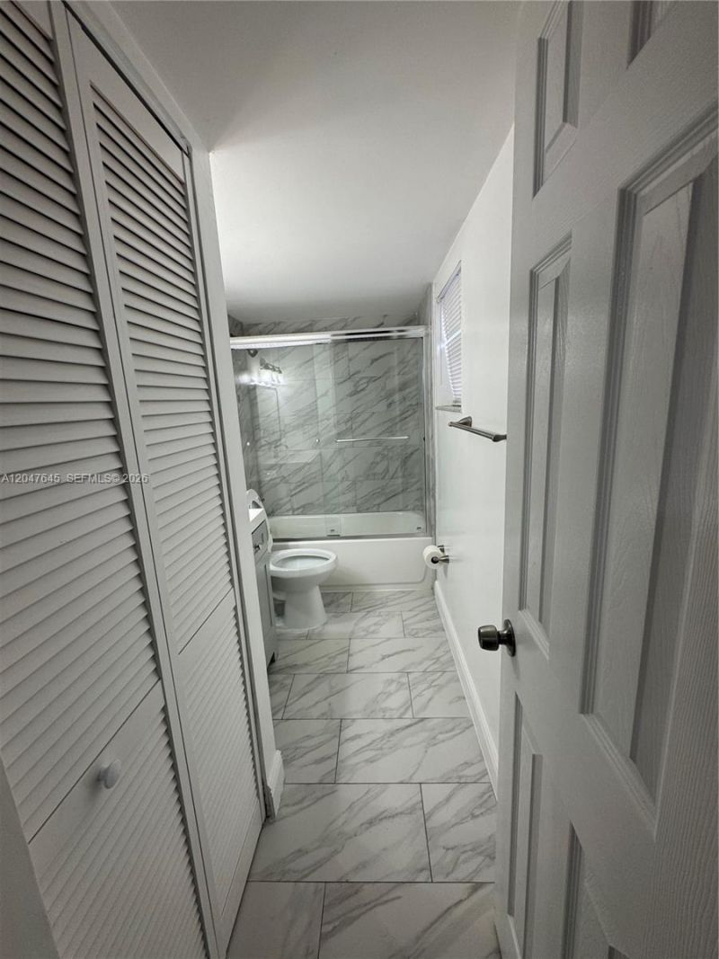 1933 SW 7th St , Unit 504, Miami, FL 33135 Photo