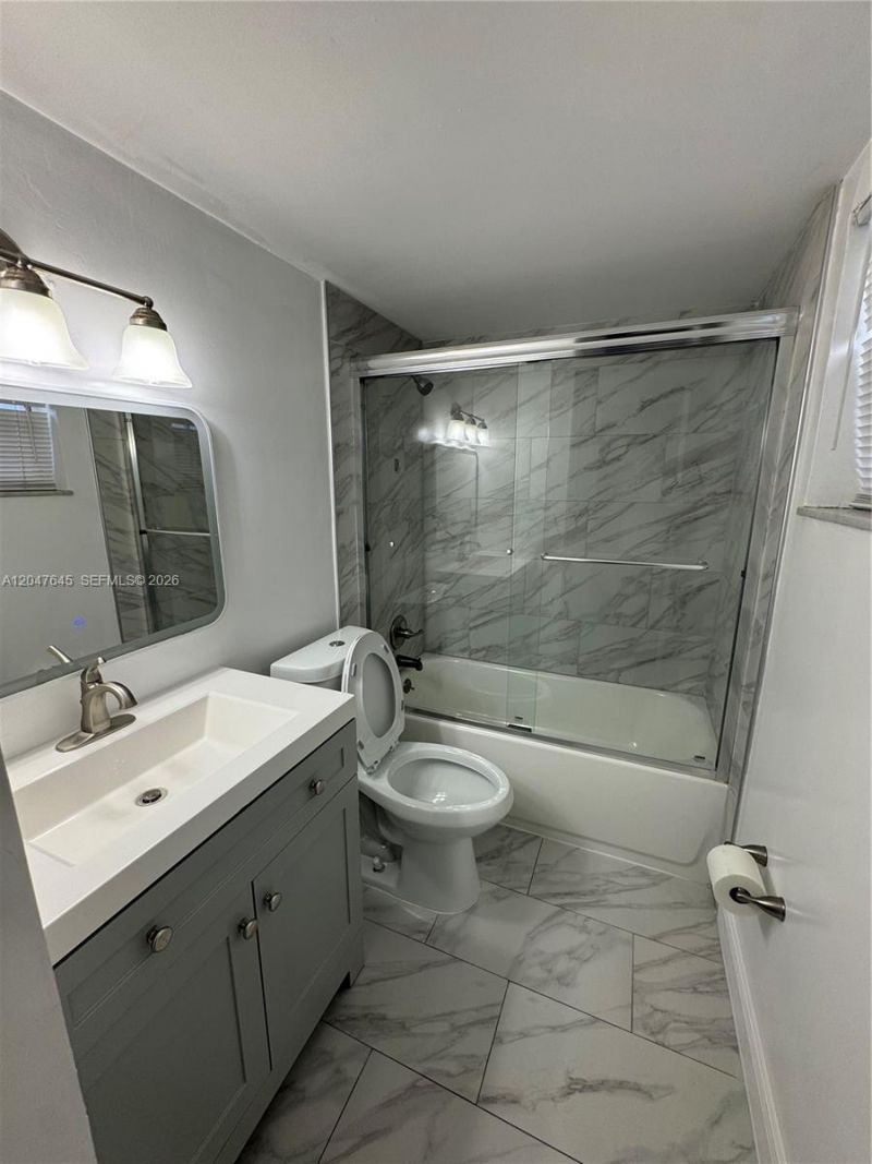 1933 SW 7th St , Unit 504, Miami, FL 33135 Photo