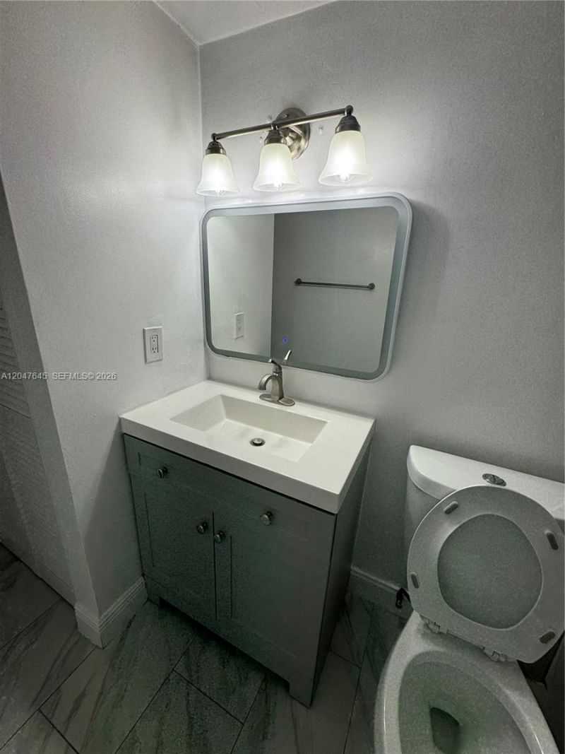 1933 SW 7th St , Unit 504, Miami, FL 33135 Photo