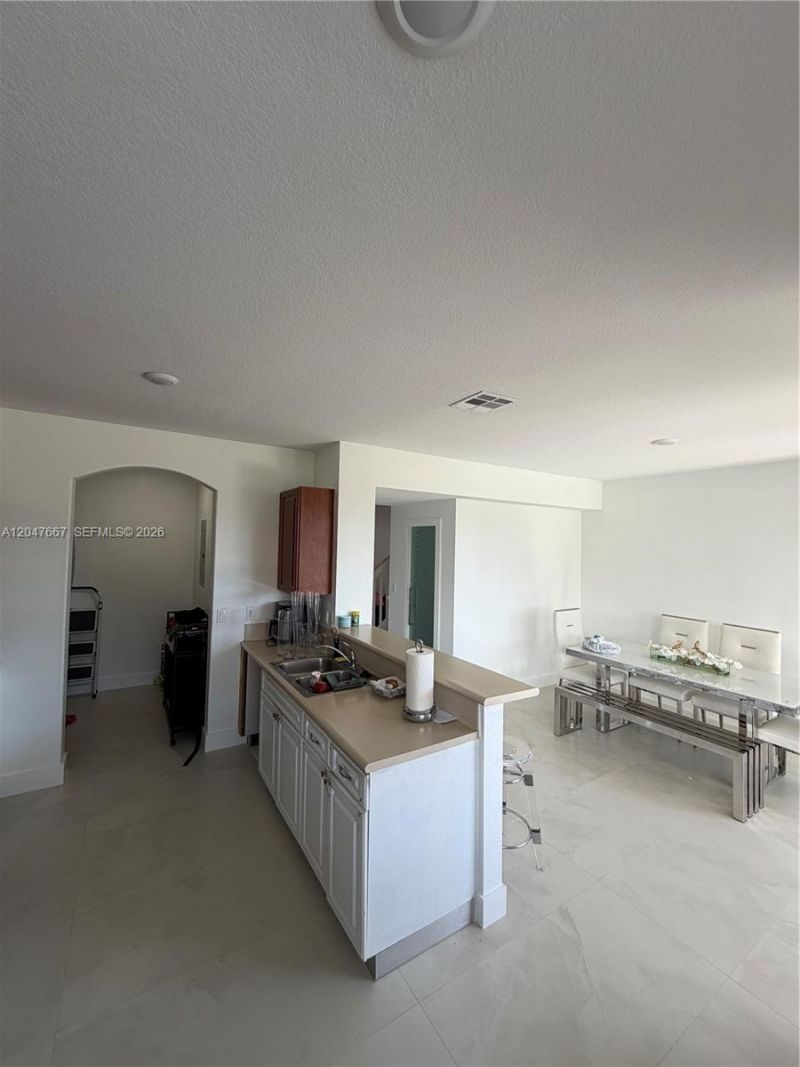 10904 SW 240th Ln , Homestead, FL 33032 Photo