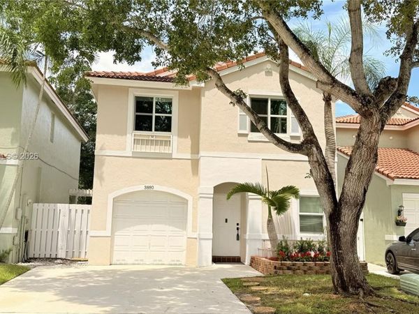 3880 Fern Forest Rd , Cooper City, FL 33026