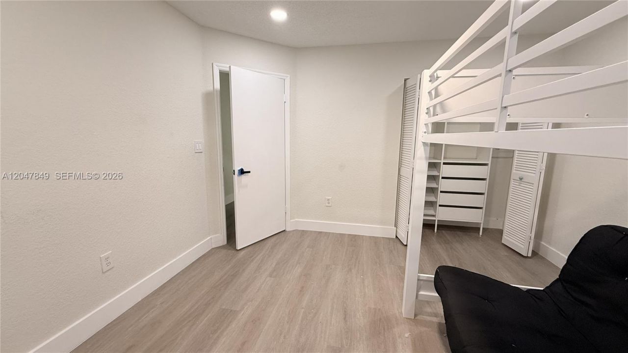 3880 Fern Forest Rd , Cooper City, FL 33026 Photo