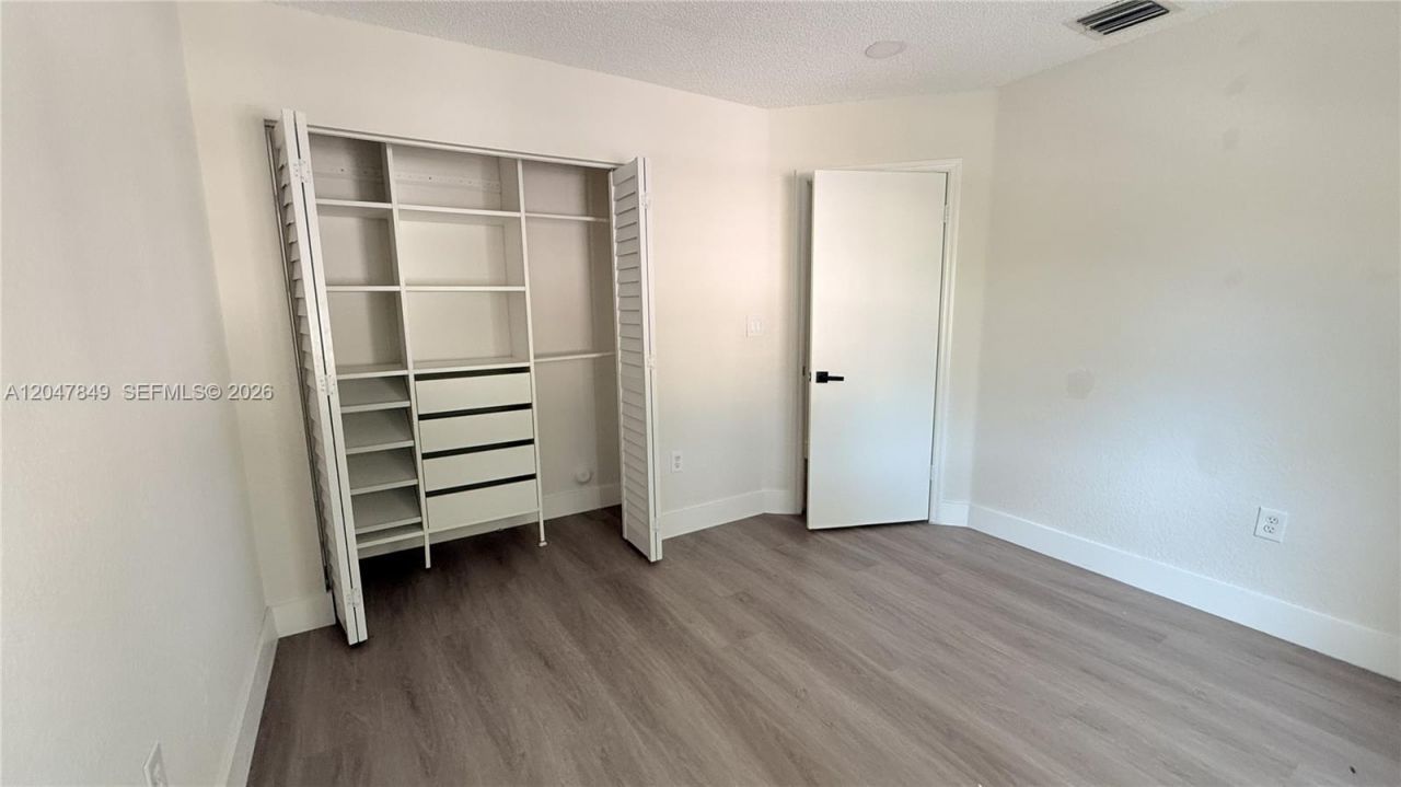 3880 Fern Forest Rd , Cooper City, FL 33026 Photo
