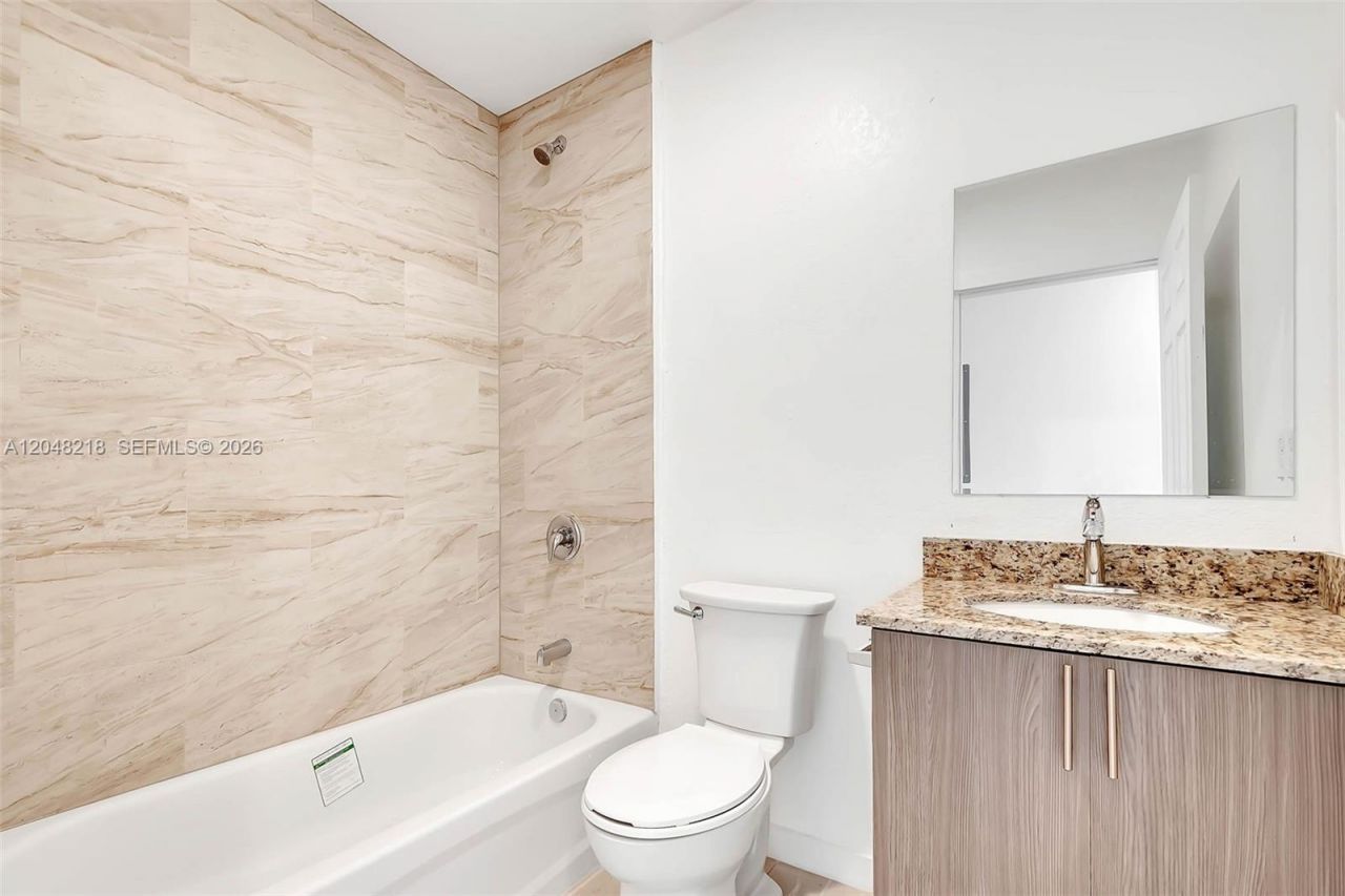 10235 SW 173rd St , Unit 10235, Miami, FL 33157 Photo