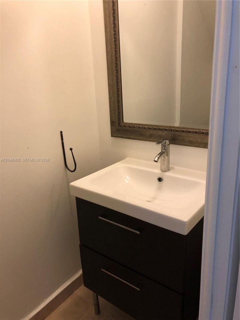 836 NW 82nd Ave , Unit 3, Plantation, FL 33324 Photo