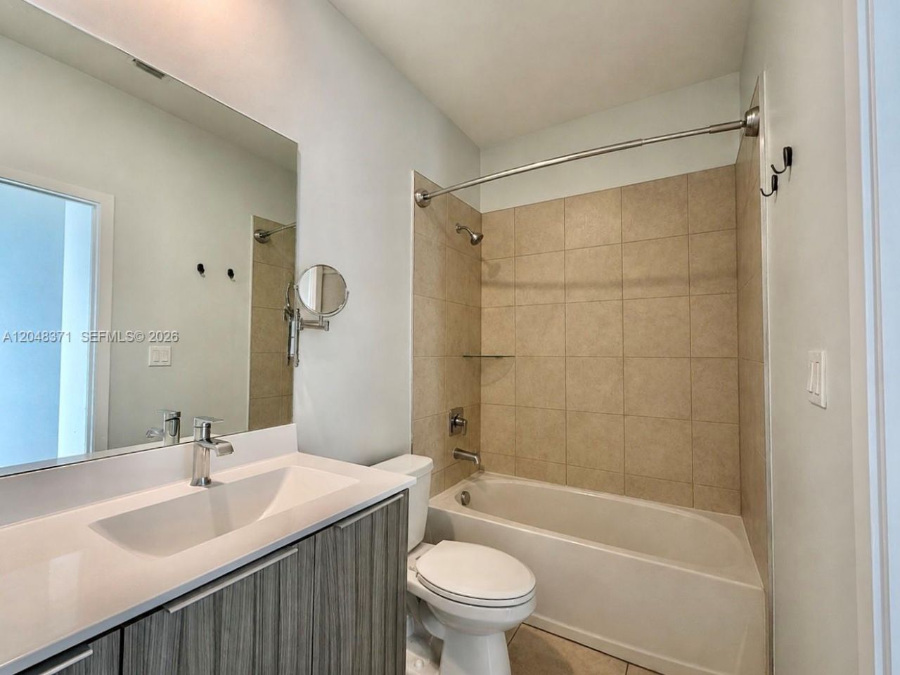 4740 NW 84th Ct , Unit 33, Doral, FL 33166 Photo