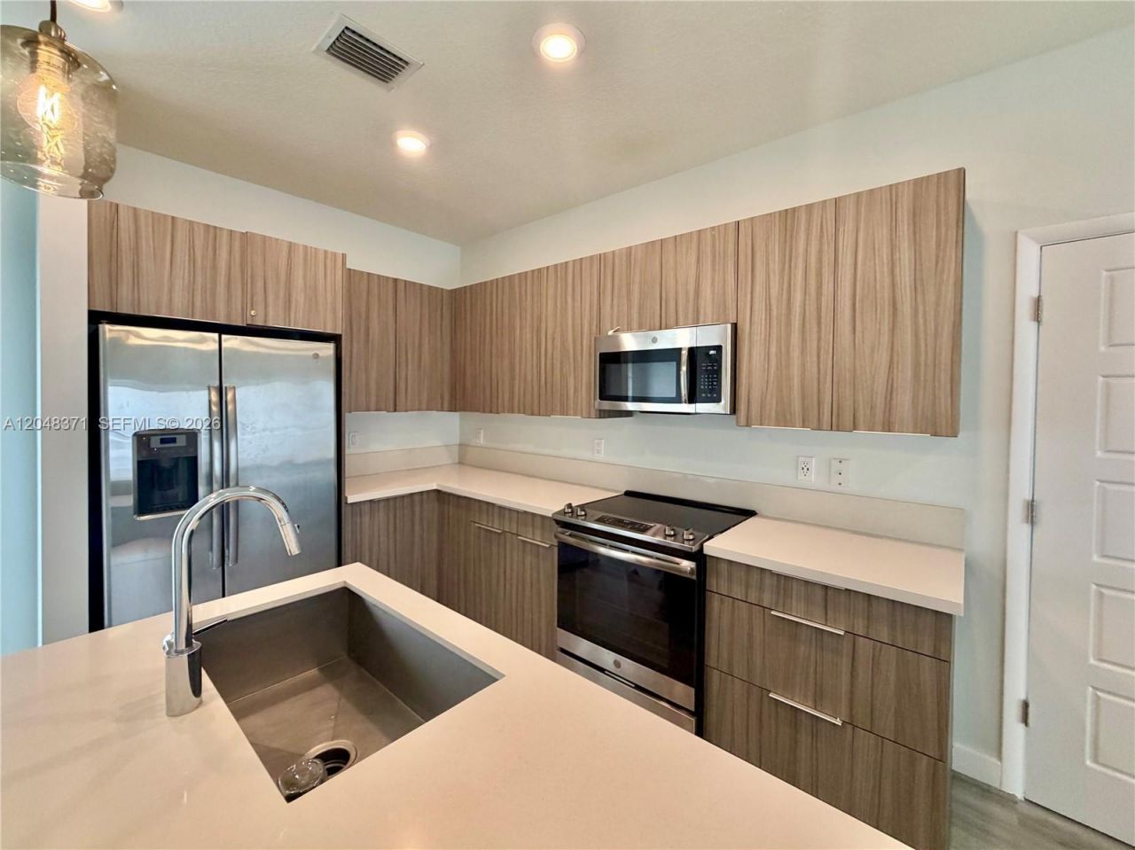 4740 NW 84th Ct , Unit 33, Doral, FL 33166 Photo
