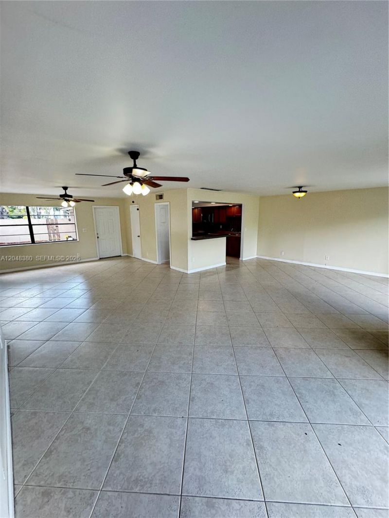3167 Coral Springs Dr , Unit 123, Coral Springs, FL 33065 Photo
