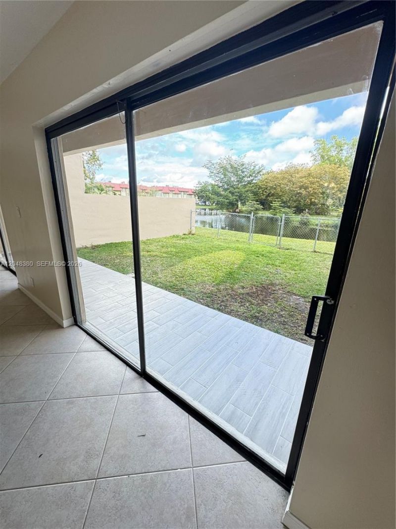 3167 Coral Springs Dr , Unit 123, Coral Springs, FL 33065 Photo